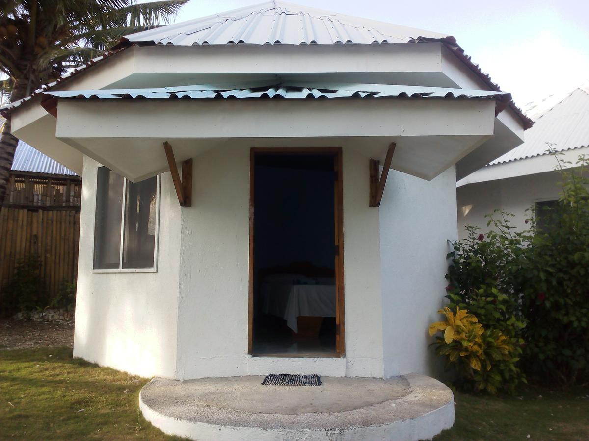 John Lhea Beach Cottages Siquijor Bagian luar foto